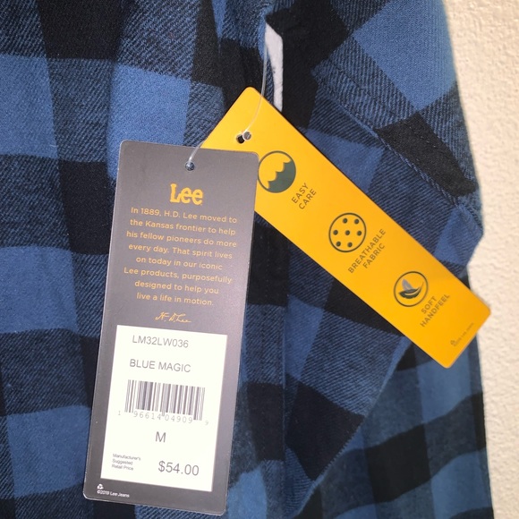 Lee men’s flannel button down shirt Size Medium - Picture 4 of 5